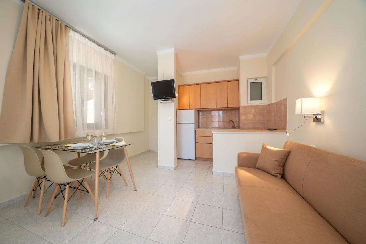 Makis Village-Apartments Agia Efimia Eksteriør bilde