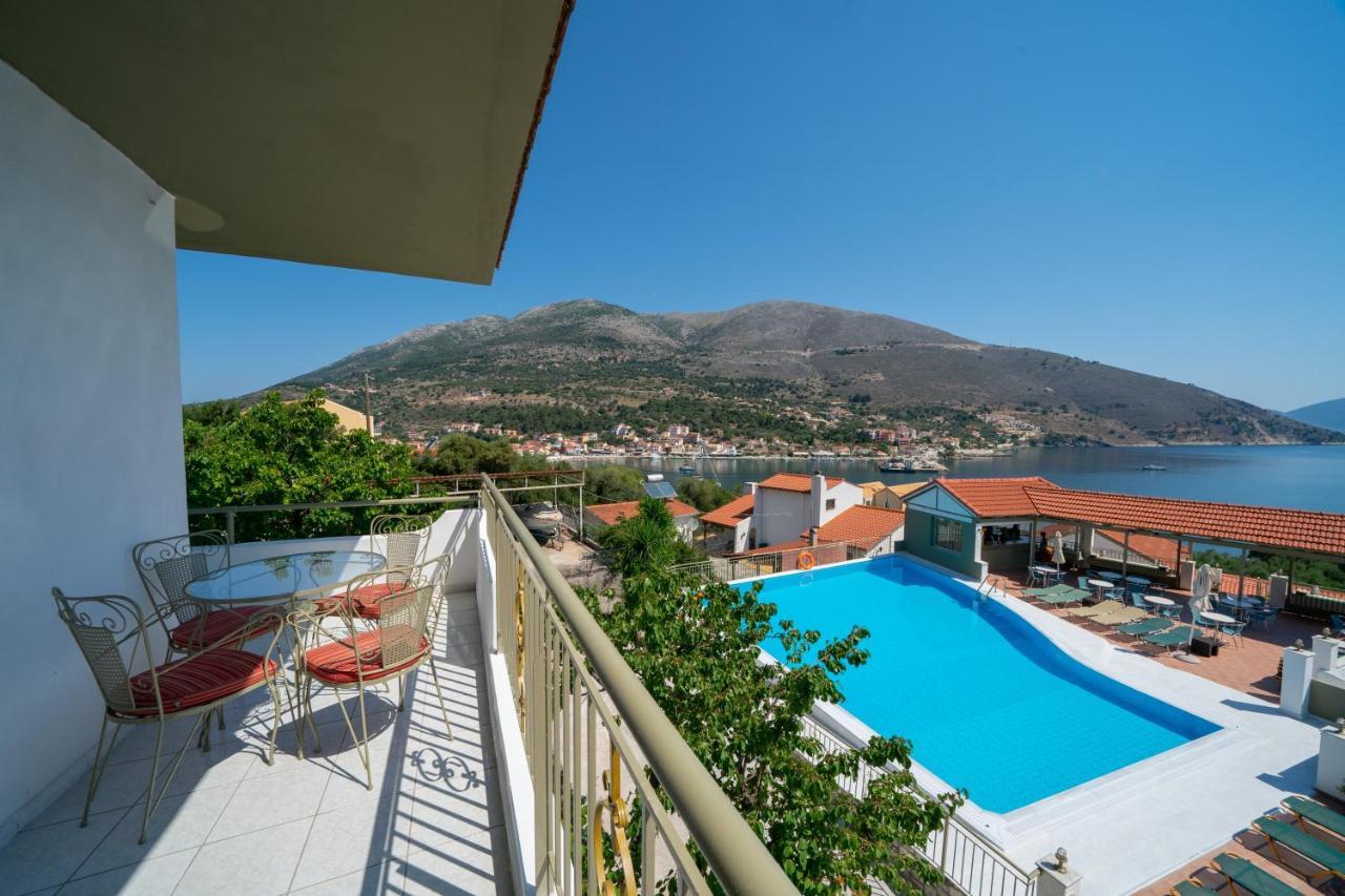 Makis Village-Apartments Agia Efimia Eksteriør bilde